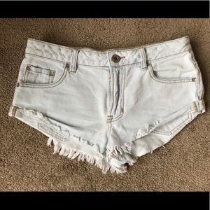 Bullhead Slouchy Short